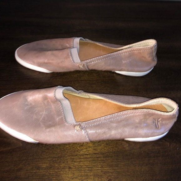 Frye Melanie Slip On Size 6.5 and 7 Grey Shoes - Picture 10 of 16